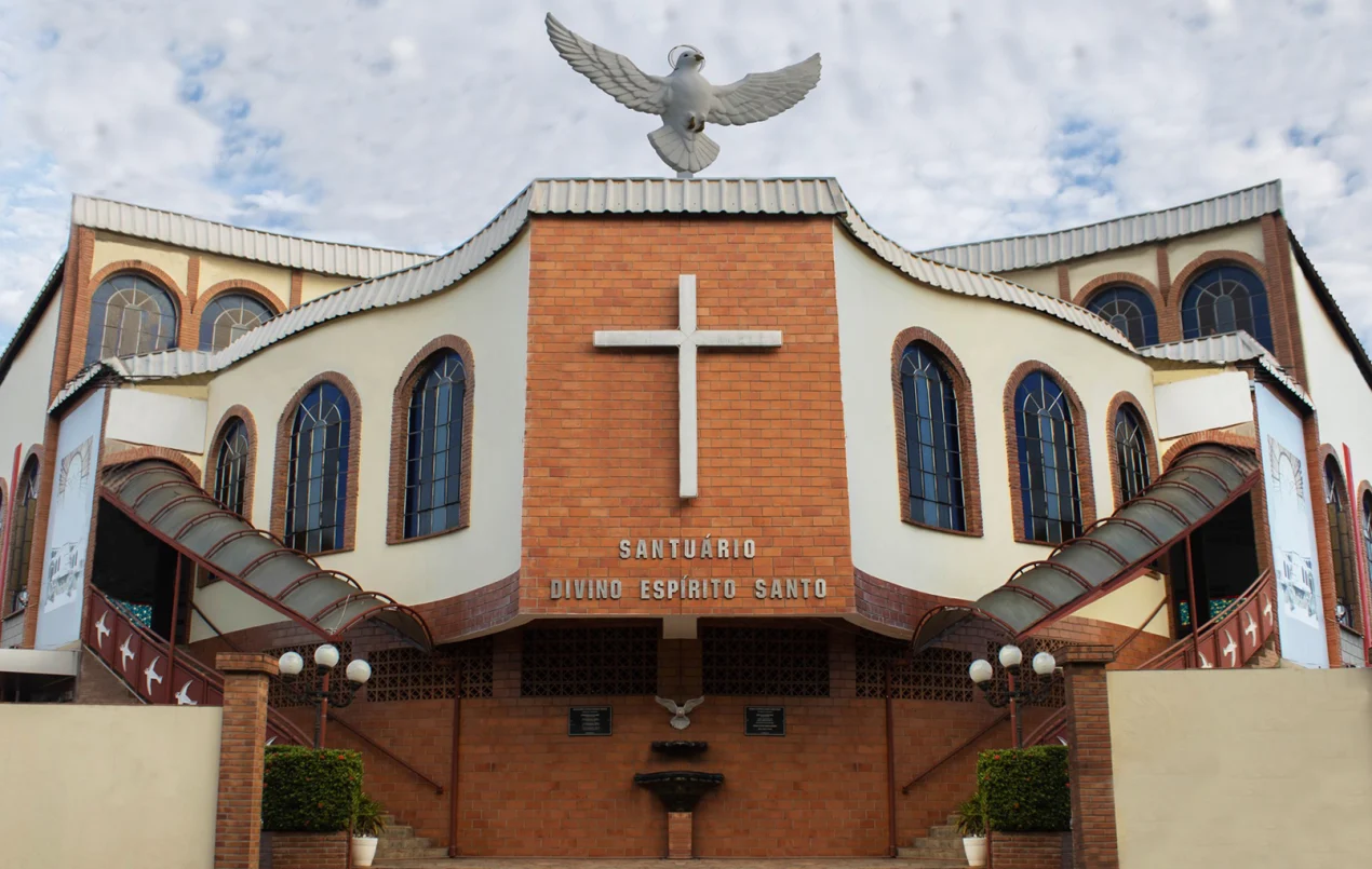 Imagem Destacada - Paróquia Divino Espírito Santo – Cuiabá