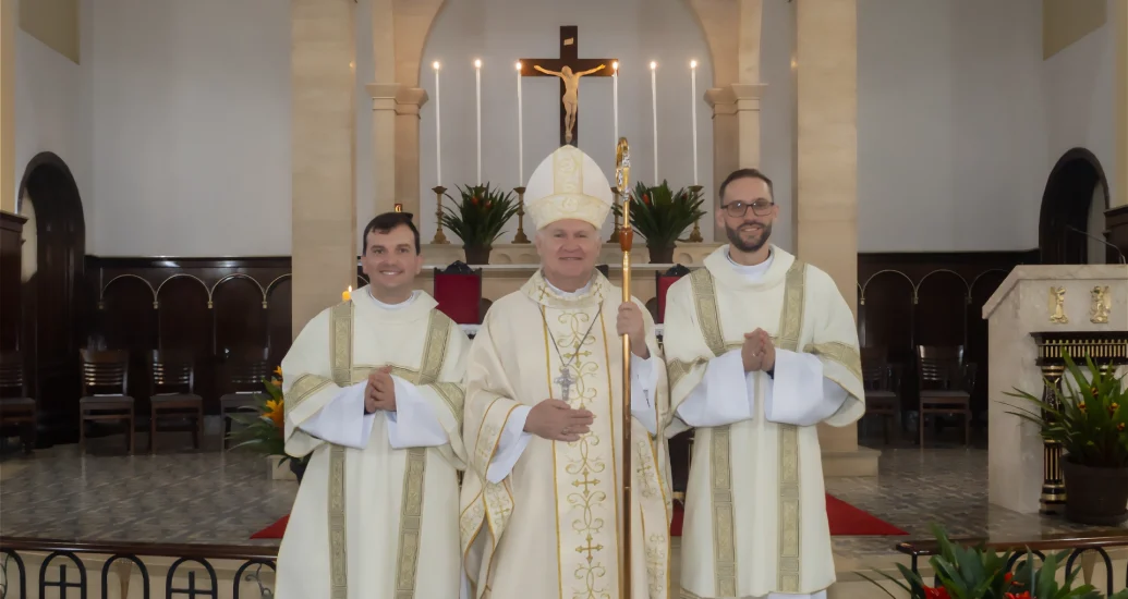 Religiosos Scalabrinianos Douglas Piccolo e João Paulo Buchinger são ordenados diáconos