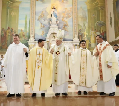 Dia do Padre: Um coração moldado pelo Bom Pastor Dia do Padre: Um coração moldado pelo Bom Pastor