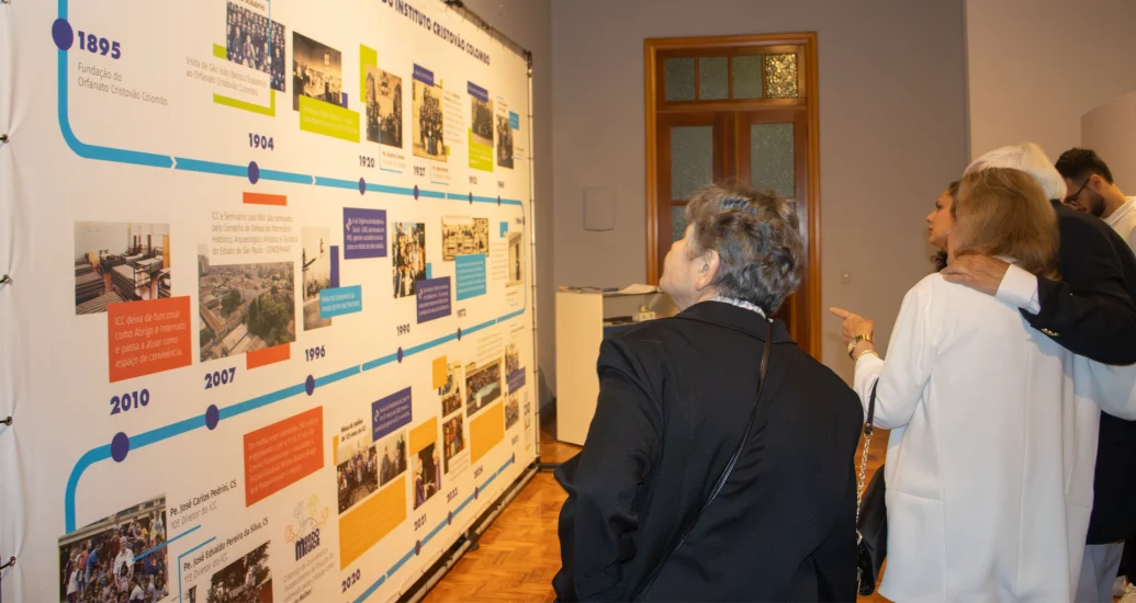 Instituto Cristóvão Colombo inaugura exposição temporária em comemoração aos 130 anos de fundação