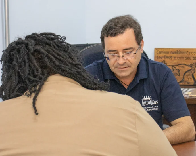 Missionários Scalabrinianos atenderam mais de 546 mil migrantes em 2025, aponta relatório