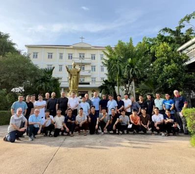 Conselho de Congregação dos Missionários de São Carlos realizam visita ao seminário no Vietnã