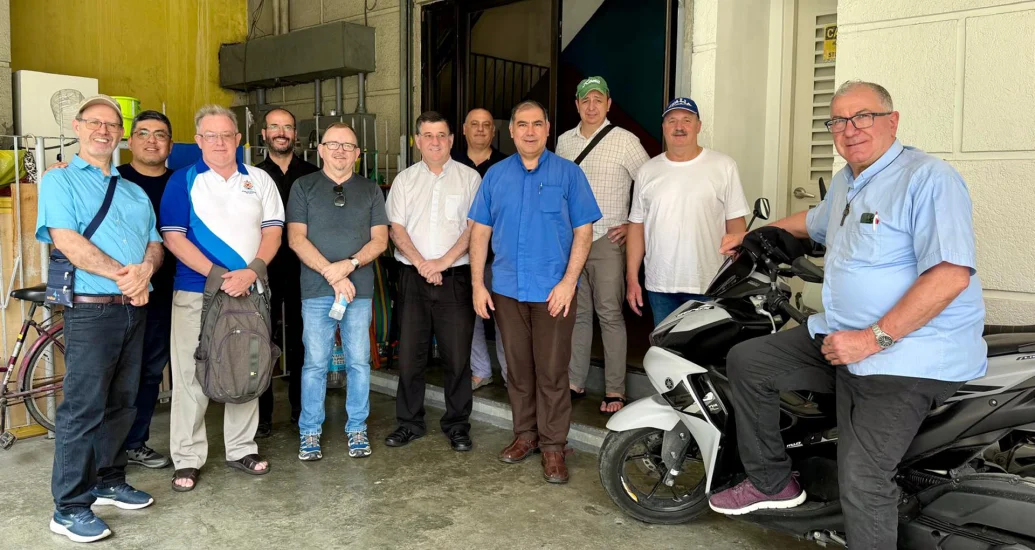 Superiores Maiores visitam missões scalabrinianas na Ásia